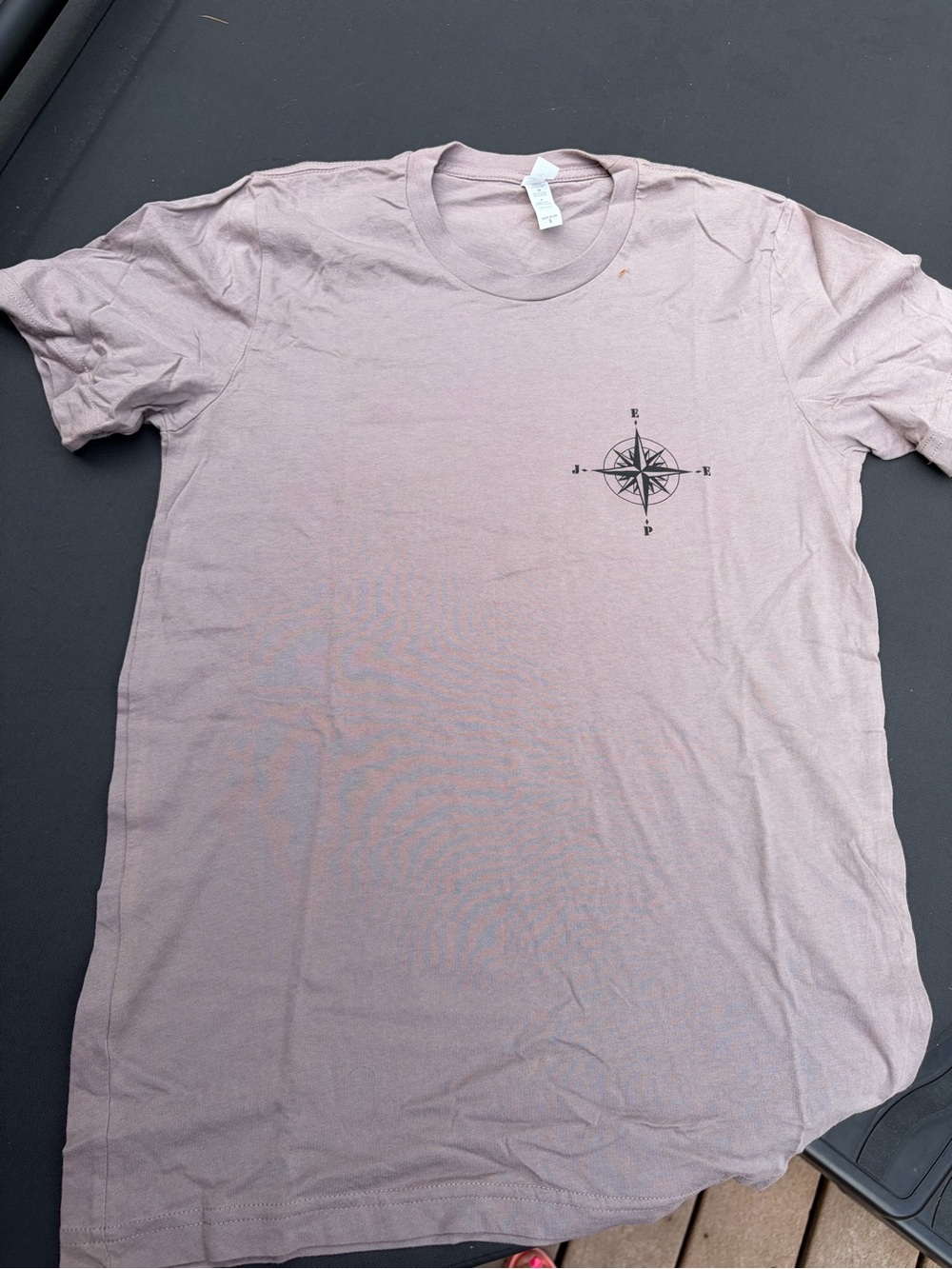 JEEP womans Light Mauve Compass Graphic Tee
